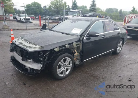 2017 Mercedes-Benz S 550 z USA, uszkodzony, nr VIN WDDUG8CB9HA308479